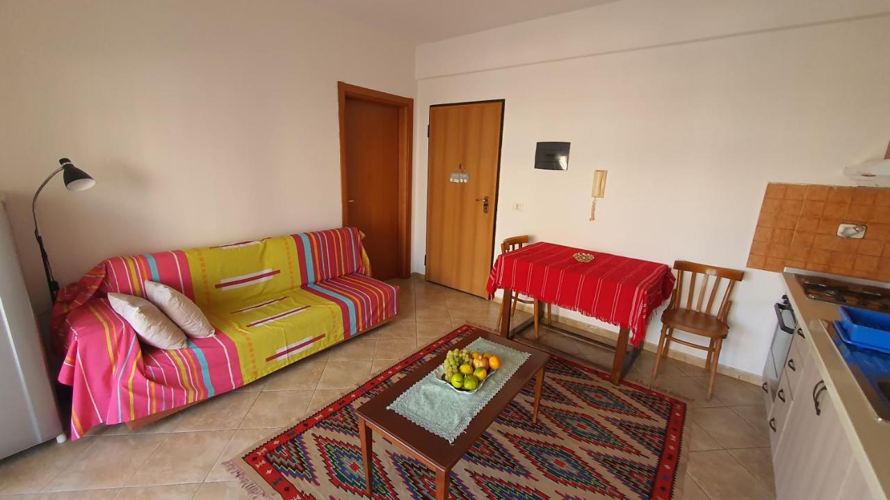 La Casita Lägenhet Tirana Exteriör bild
