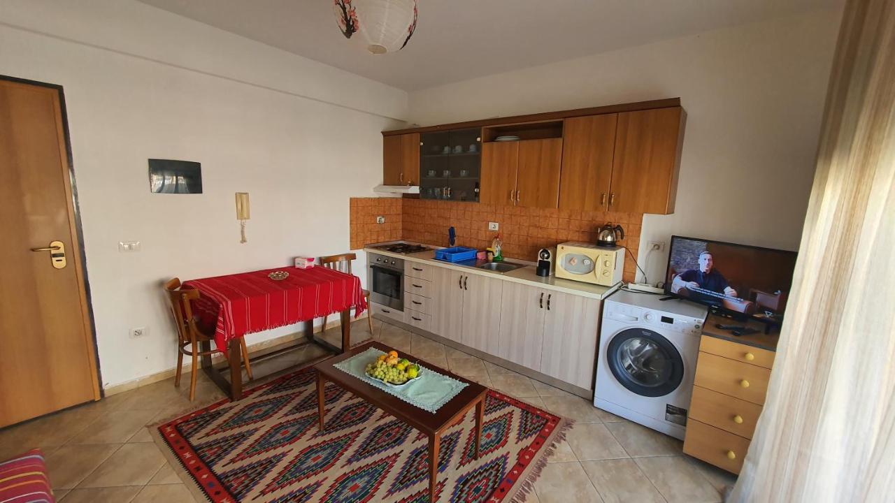 La Casita Lägenhet Tirana Exteriör bild