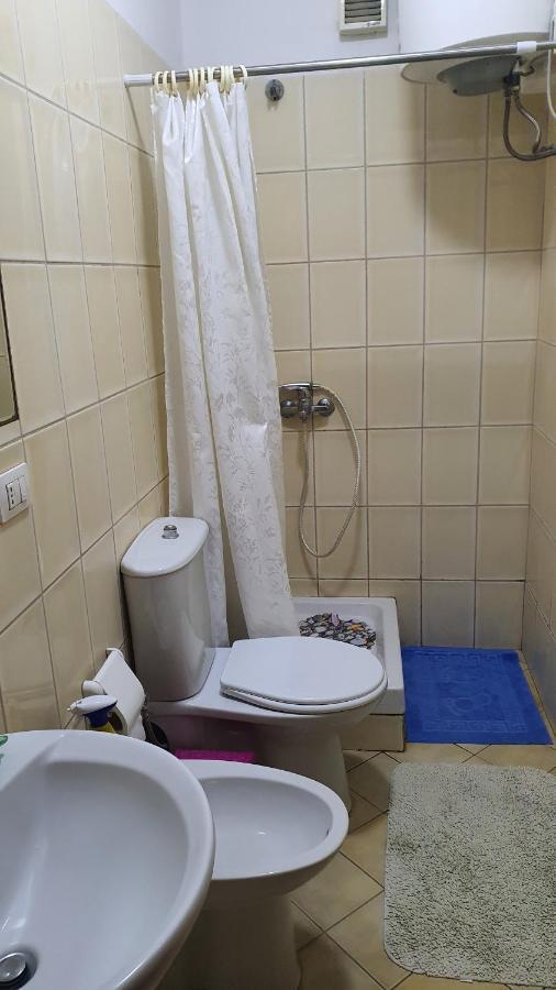 La Casita Lägenhet Tirana Exteriör bild