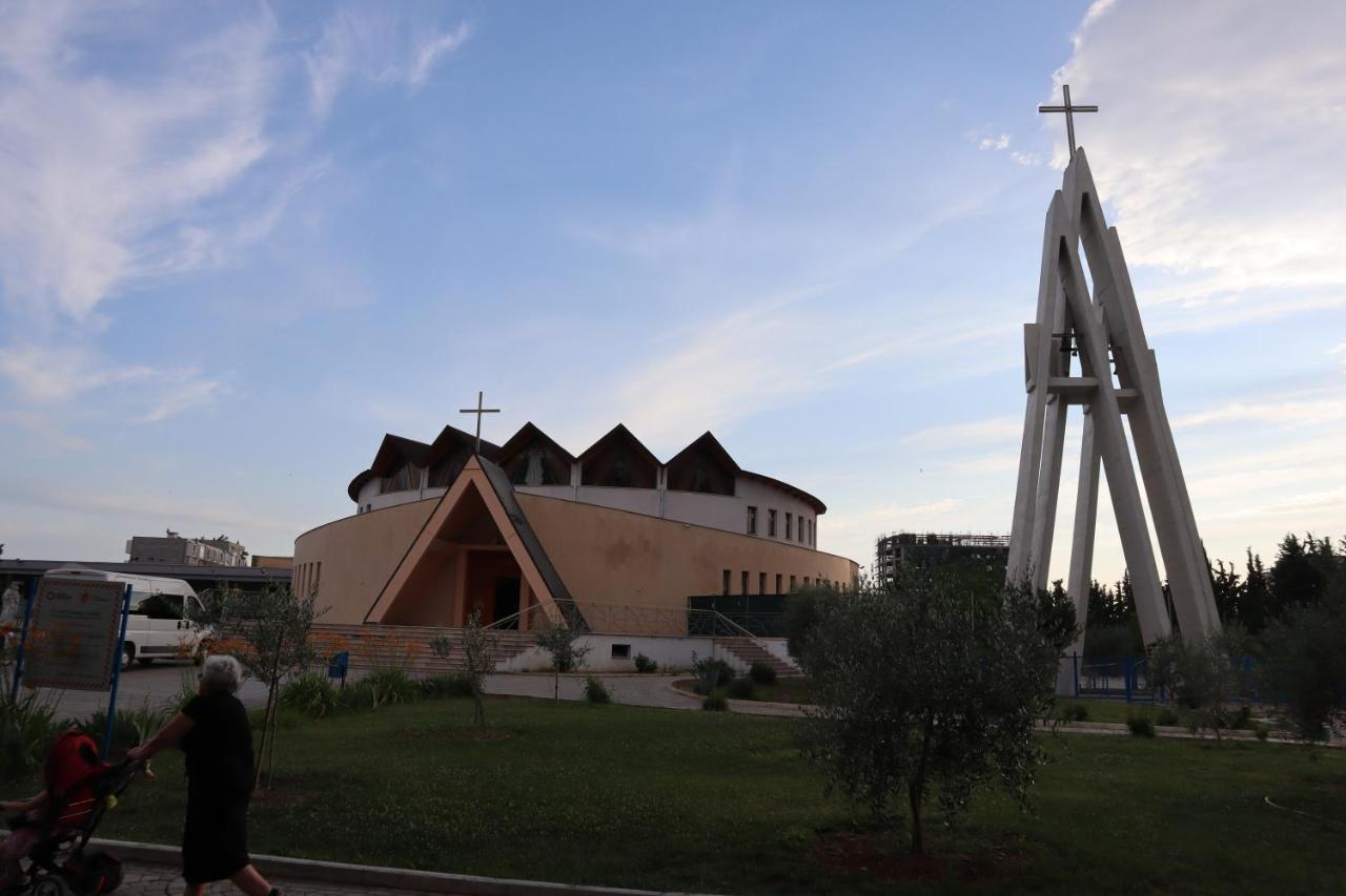 La Casita Lägenhet Tirana Exteriör bild